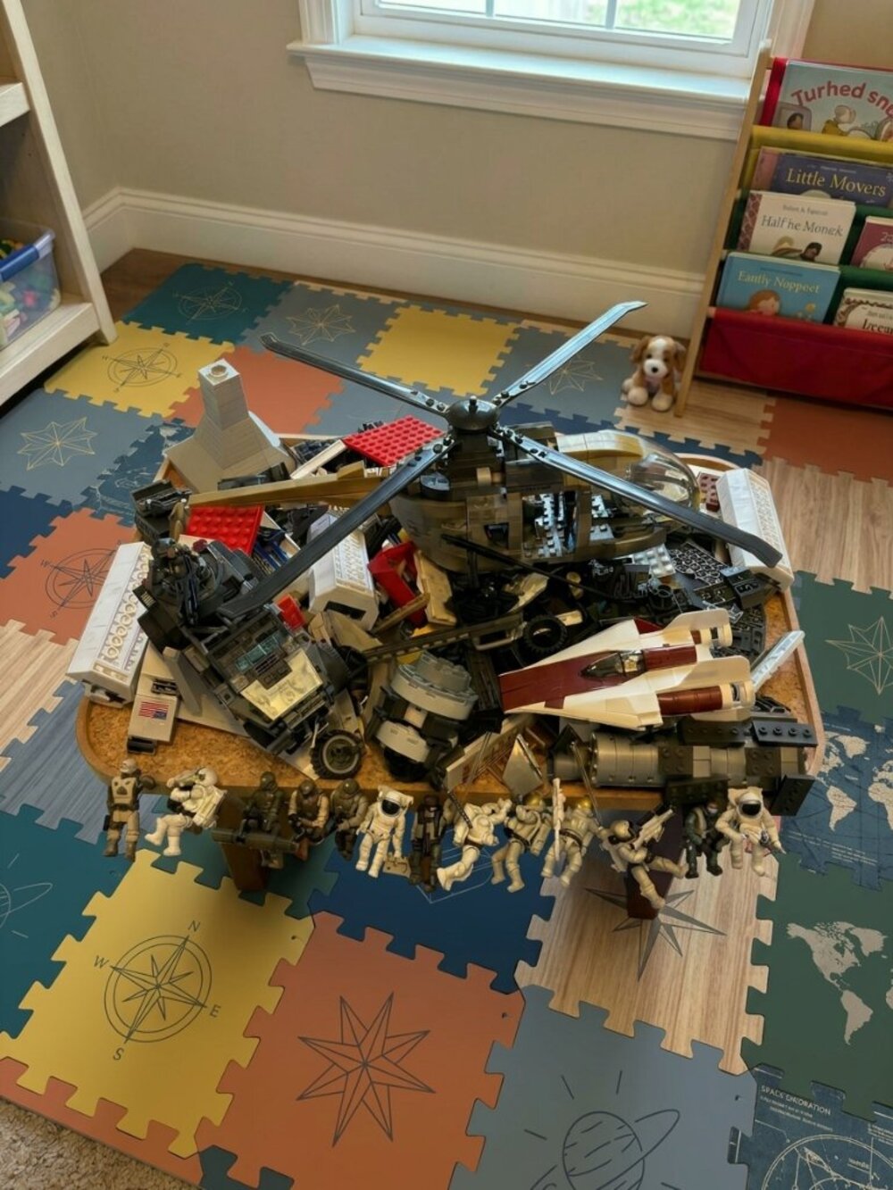 Miscellaneous Call of Duty Mega Construx & Build Play Model Kit Parts Pieces 4Lb